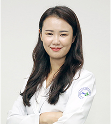 김연아 교수 사진